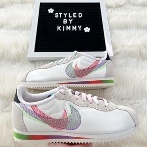 NIKE Basic Cortez Shoes Sneakers White New